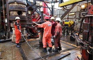 گام‌های نوآورانه مدیریت مهندسی پتروایران در استانداردسازی و توسعه پروژه‌های نفت و گاز