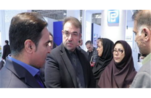 بازدید معاون وزیر صمت از غرفه پتروشیمی خوزستان